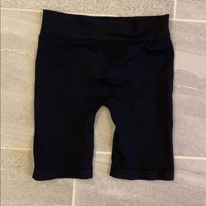 New- free people biker shorts black